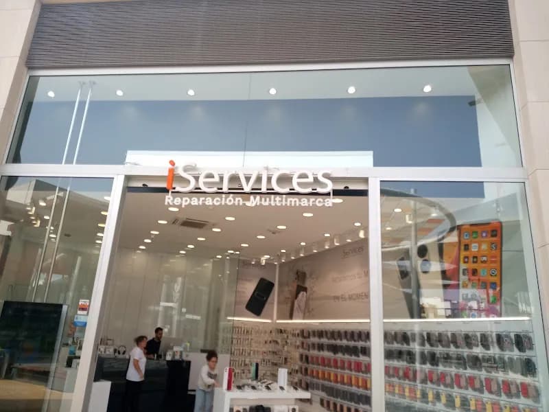 iServices Centro Comercial Alisios